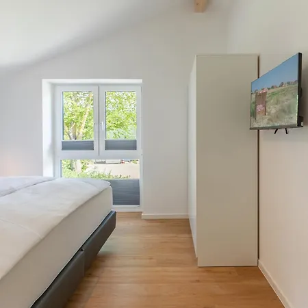 Huus Ipernboom * Kating