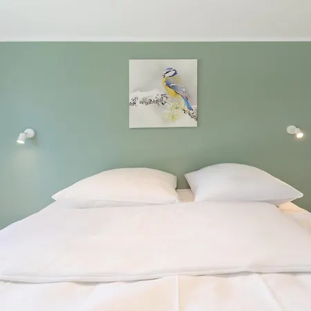 Huus Ipernboom Feriehus Kating