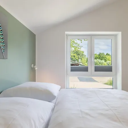 Huus Ipernboom Dom wakacyjny Kating