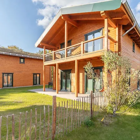 Huus Ipernboom * Kating